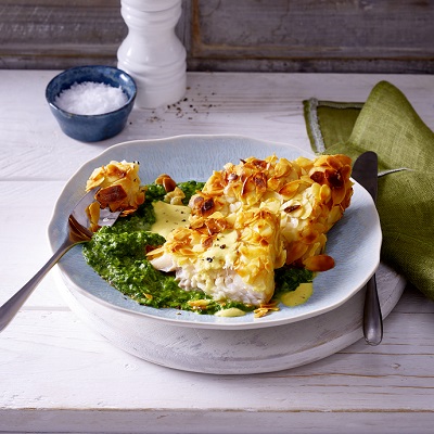 Roodbaarsfilet met spinazie a la creme en mostersaus