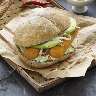 Broodje Visstick met wasabimayonaise