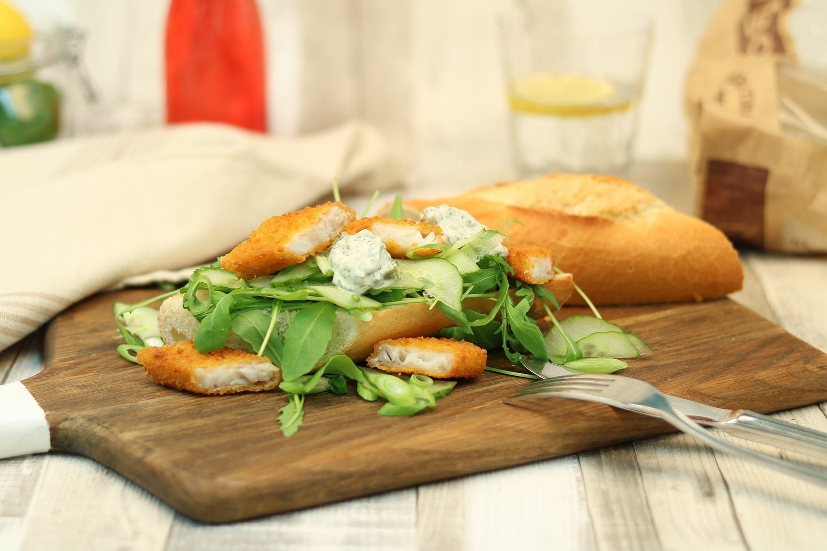 Broodje iglo Visstick - Groene salade & tartaar saus